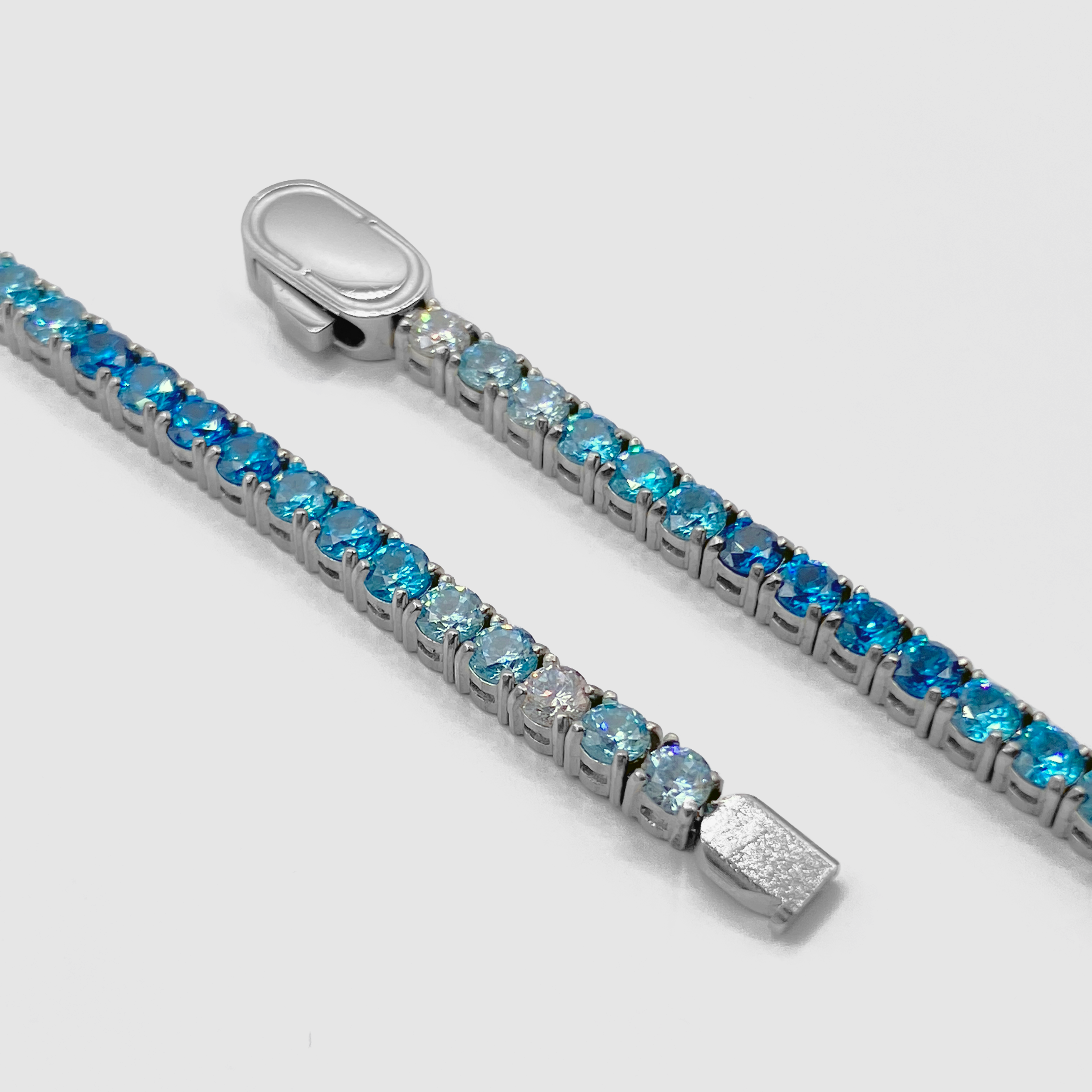 AQUA PULSE Men’s Tennis Chain