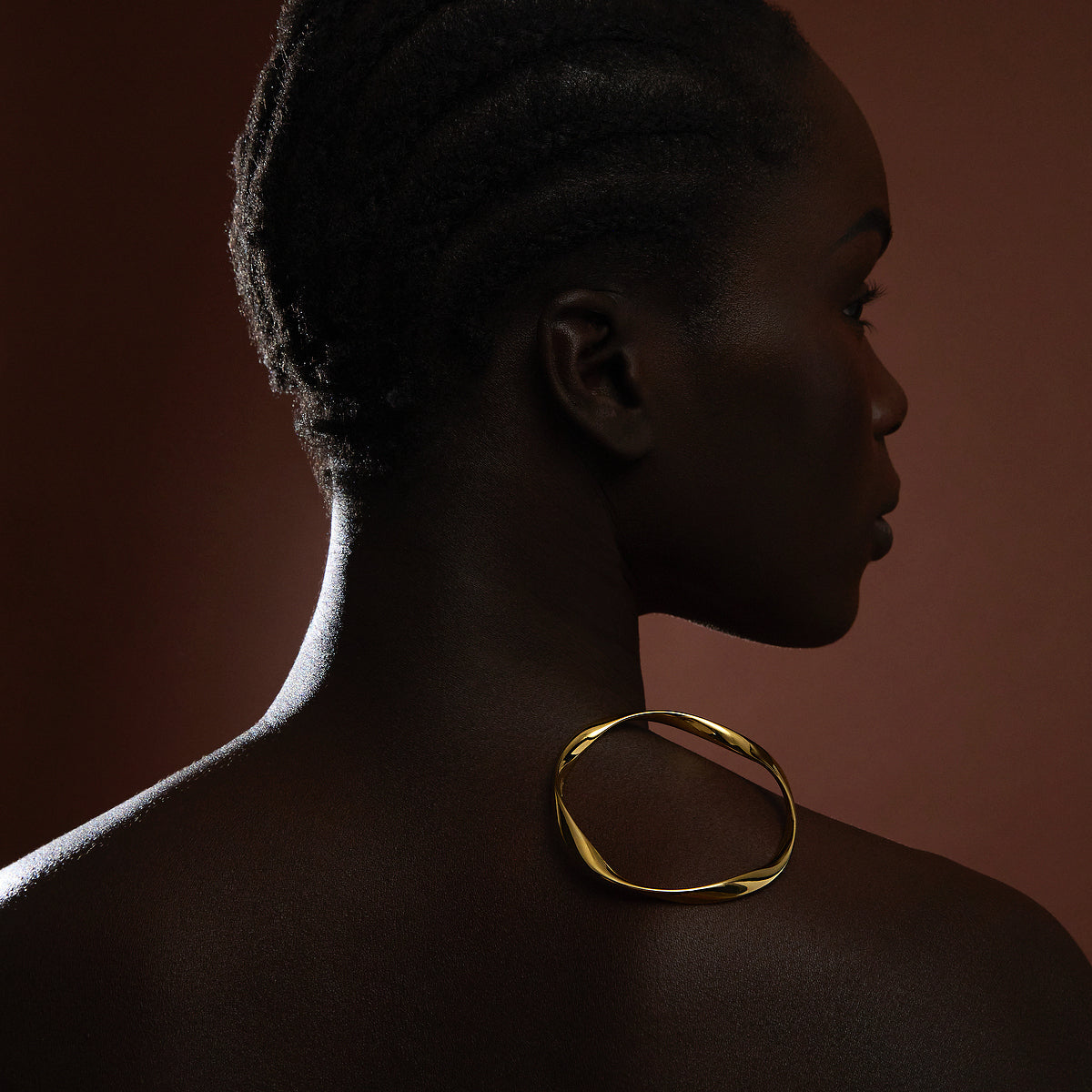 Veyra Sterling Silver Flow Bangle