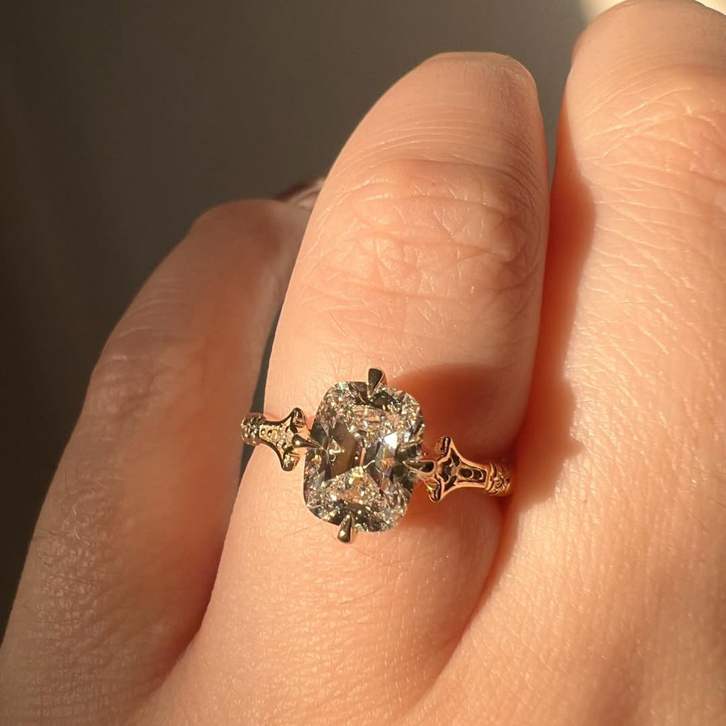 Celeste Oval Star Ring