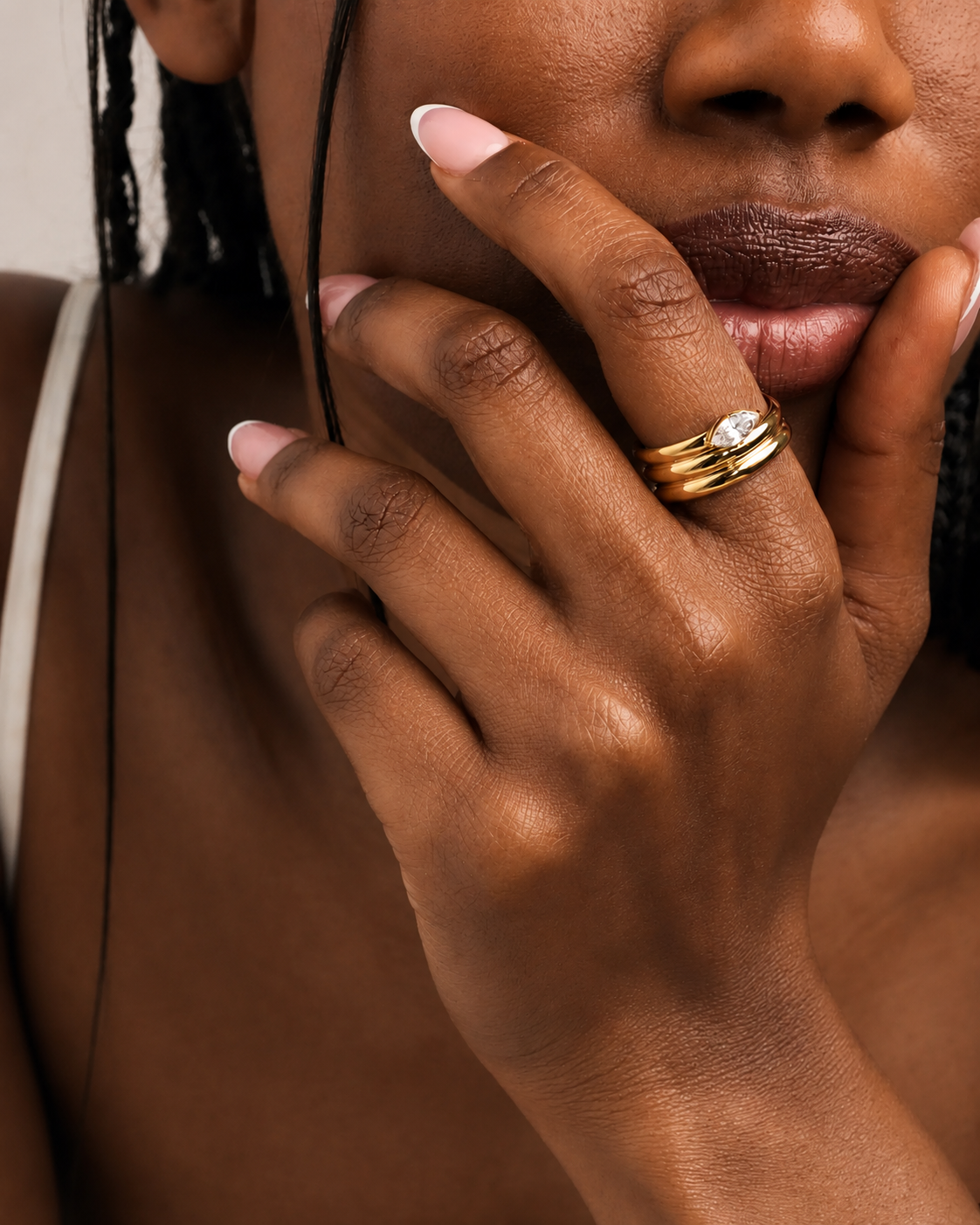 Niya Golden Marquise Band