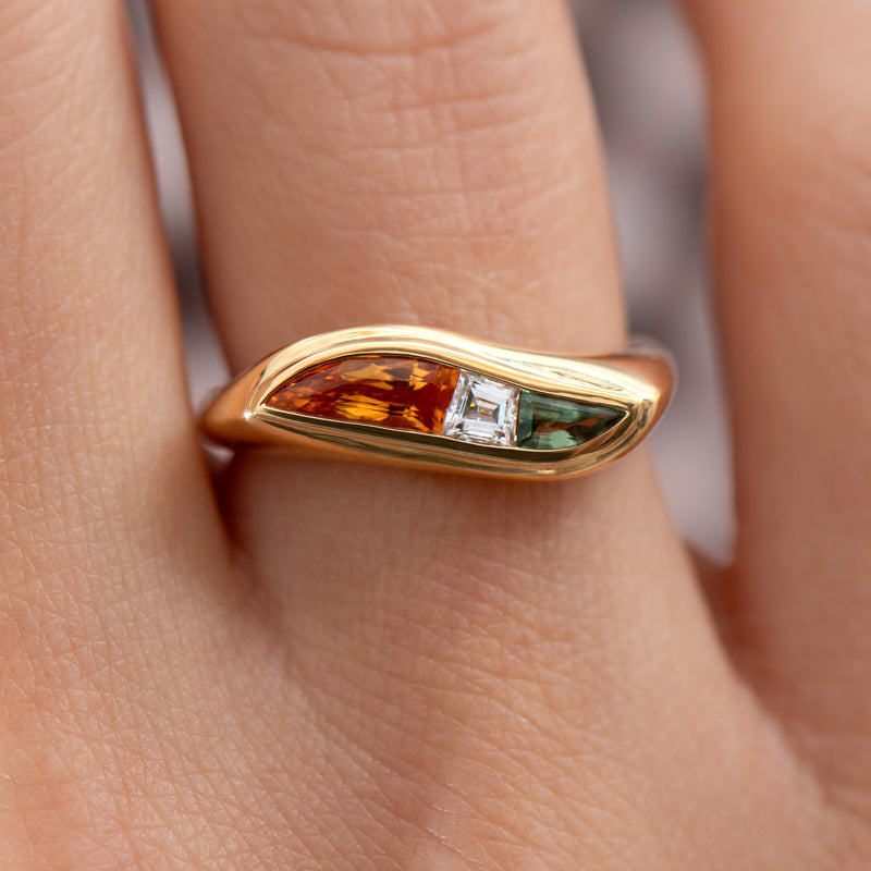 Chromatic Wave Ring