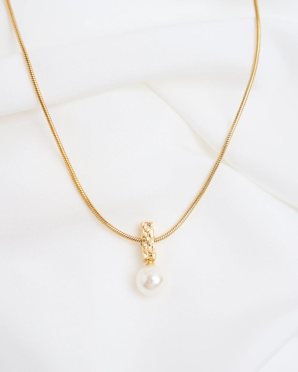 Claire Pearl Drop Pendant