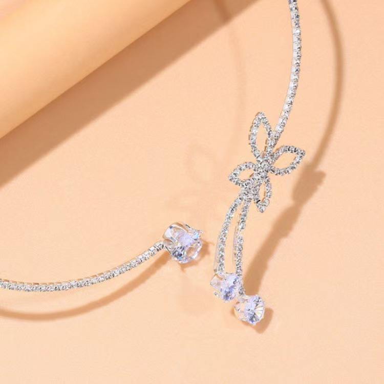 Dewdrop Flora Open Choker