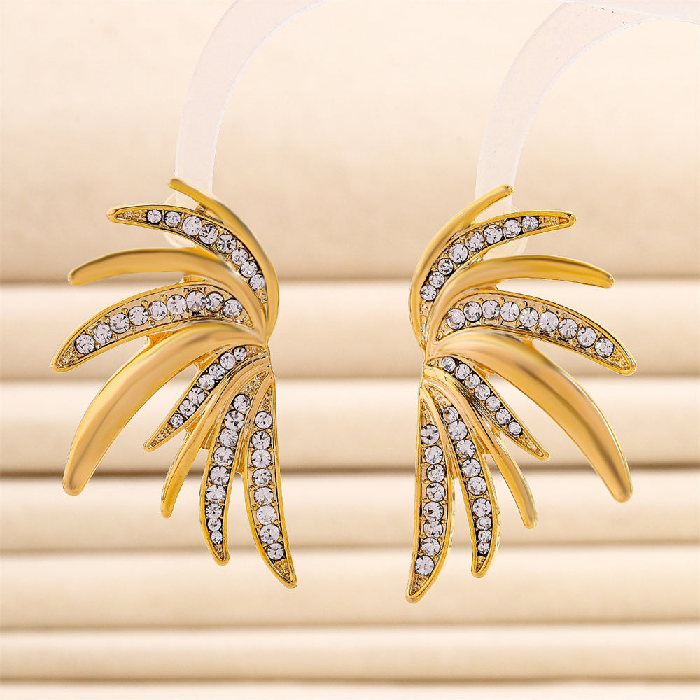 Zyra Spark Fan Earrings