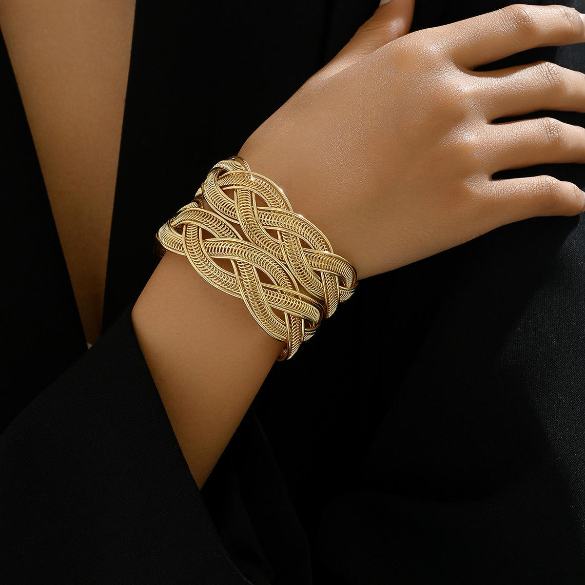 Isabella's Woven Gold Cuff