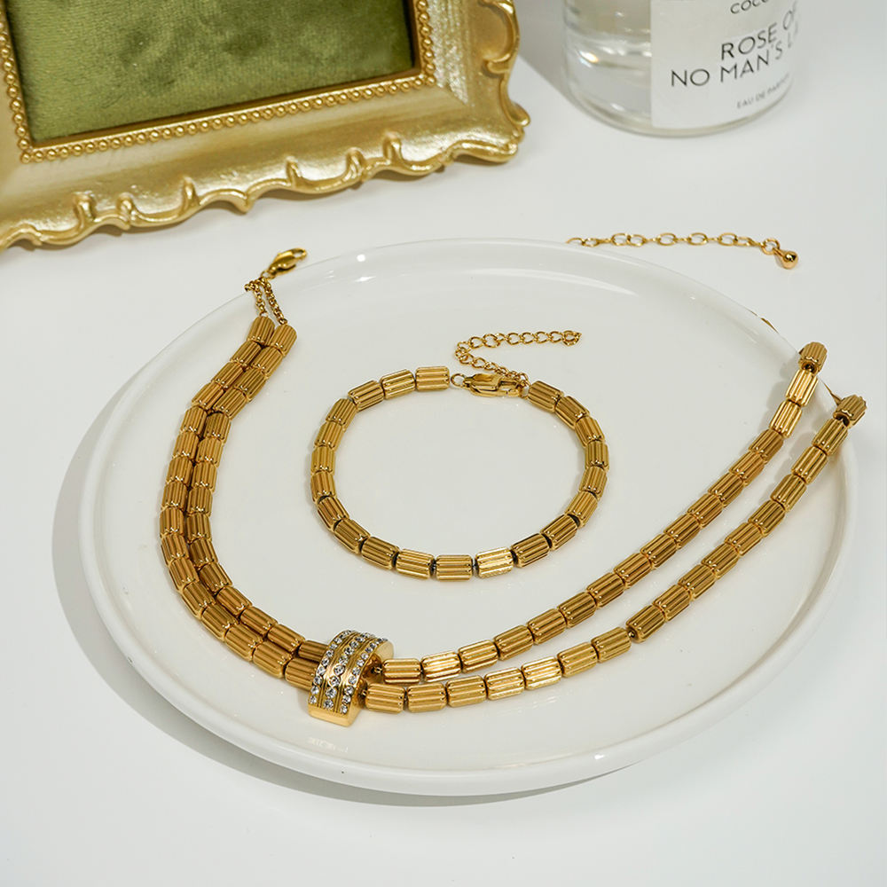 Charlotte Layered Gold Necklace and Bracelet Set