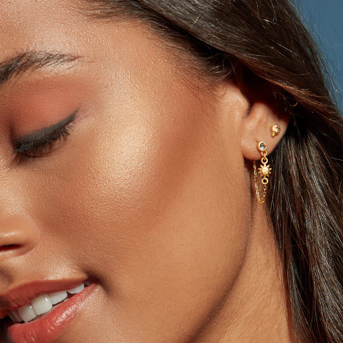 Celestial Chain Drop Earrings – Sun & Moon Gold Dangler