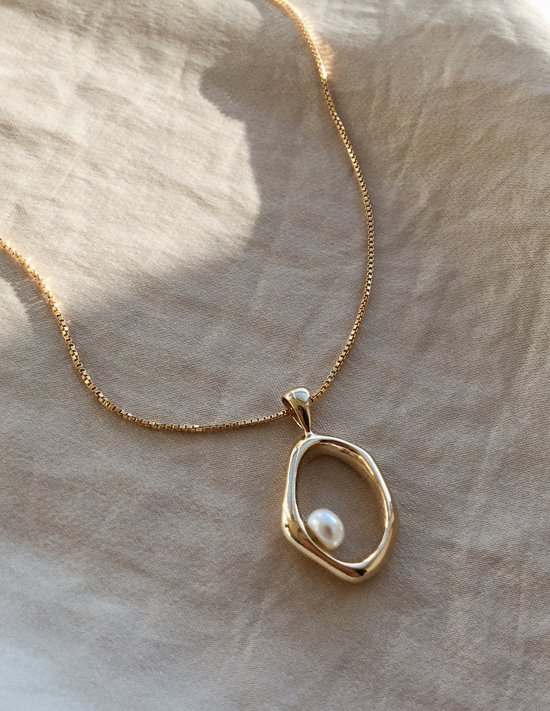 Solstice Pearl Charm