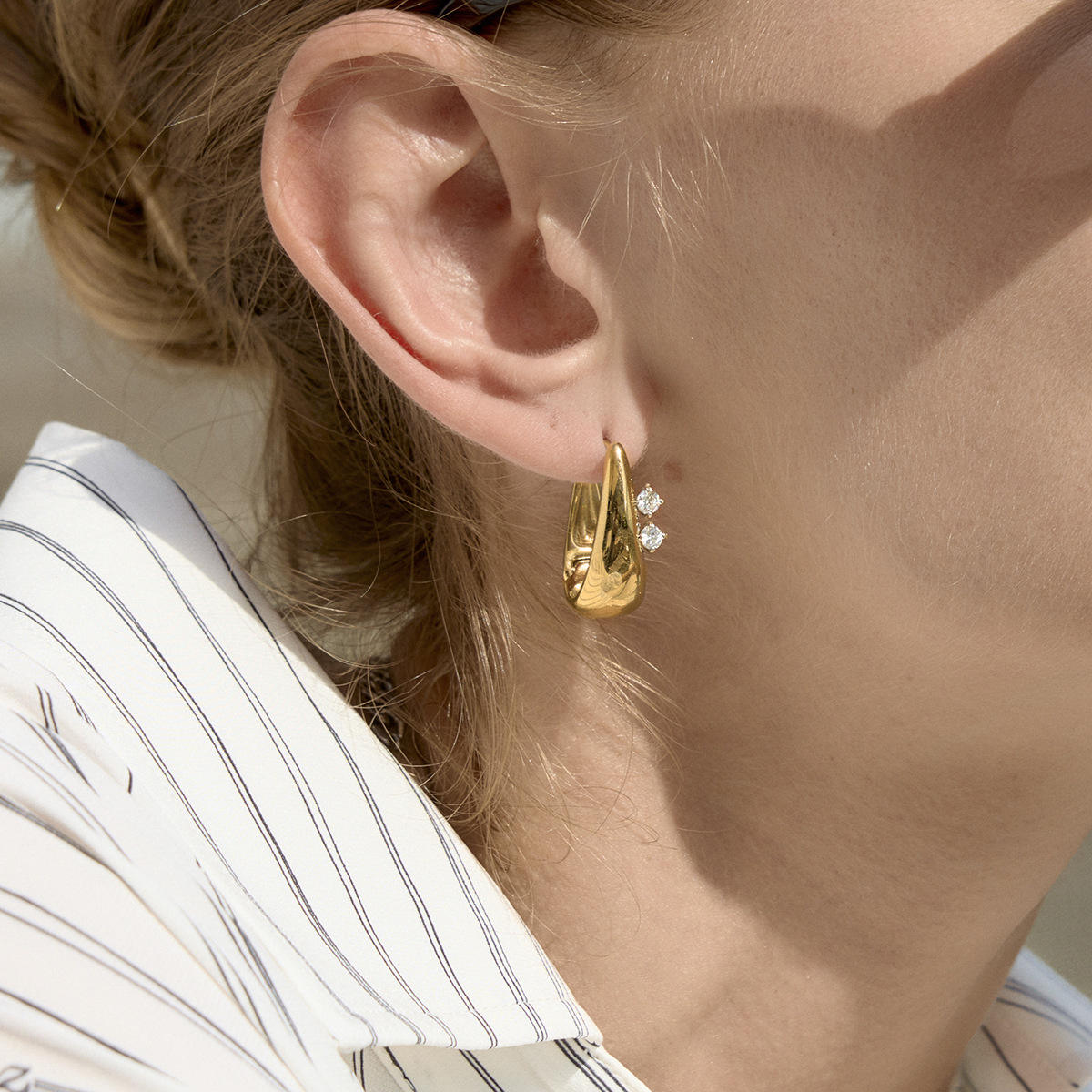 Rosie Twin Crystal Hoops