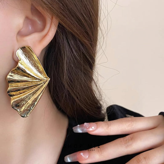 Sahara Fan-Shaped Textured Earrings