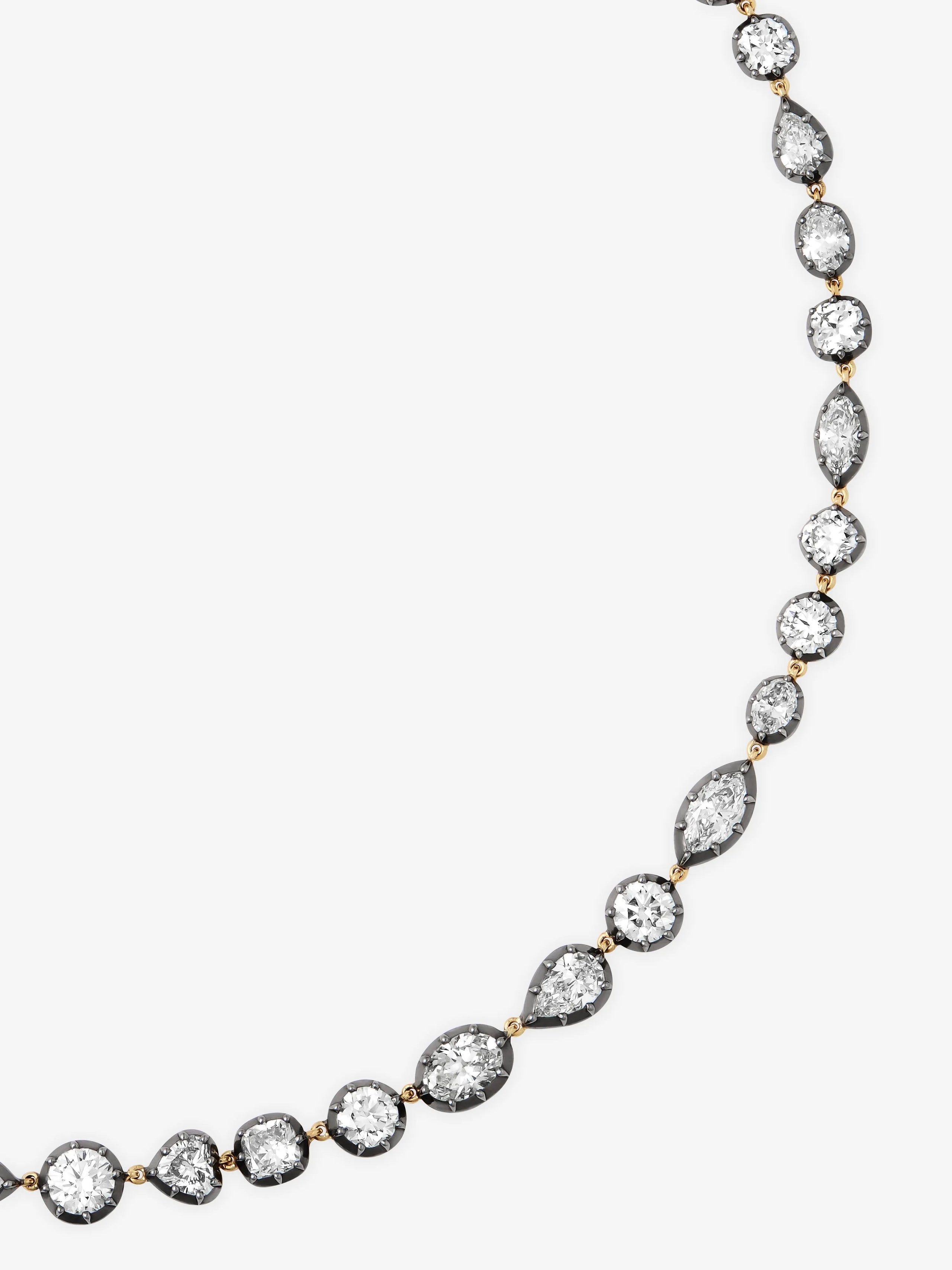 Noir Glimmer Collar Necklace