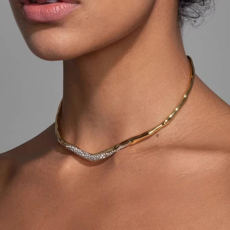 Swerve Shine Collar