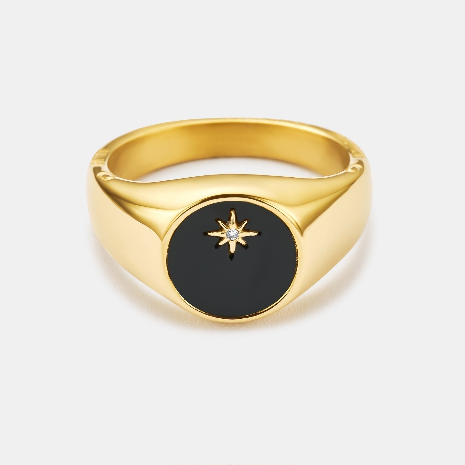 NORTH NOIR Men’s Signet Ring