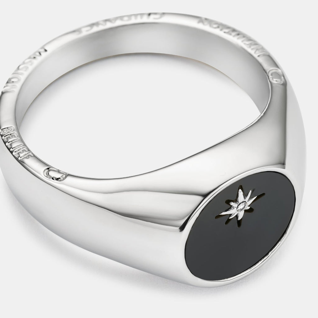 NORTH NOIR Men’s Signet Ring