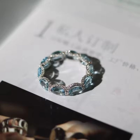 Indira Ice Ring