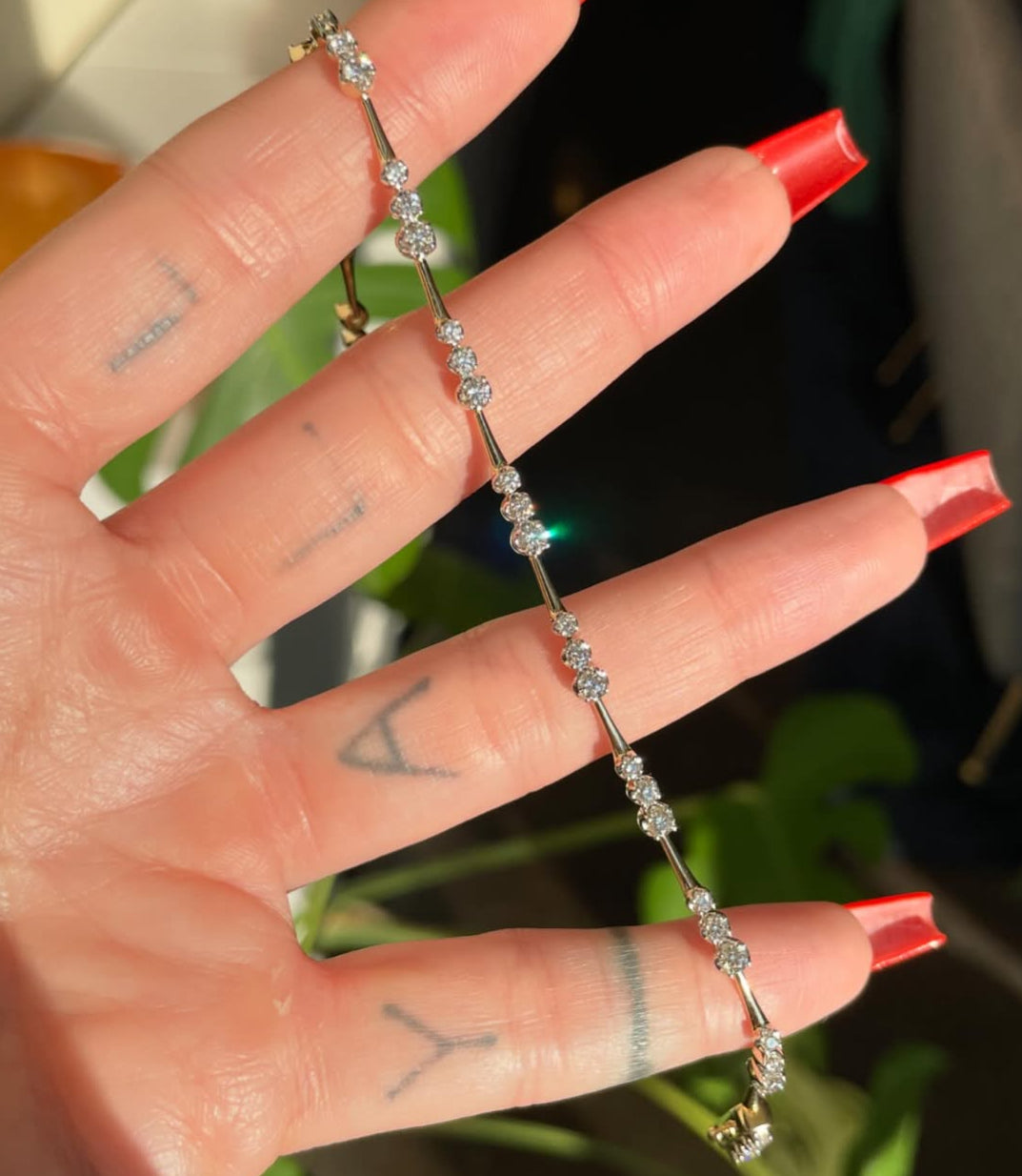 Glamorous Zircon Line Bracelet for Women