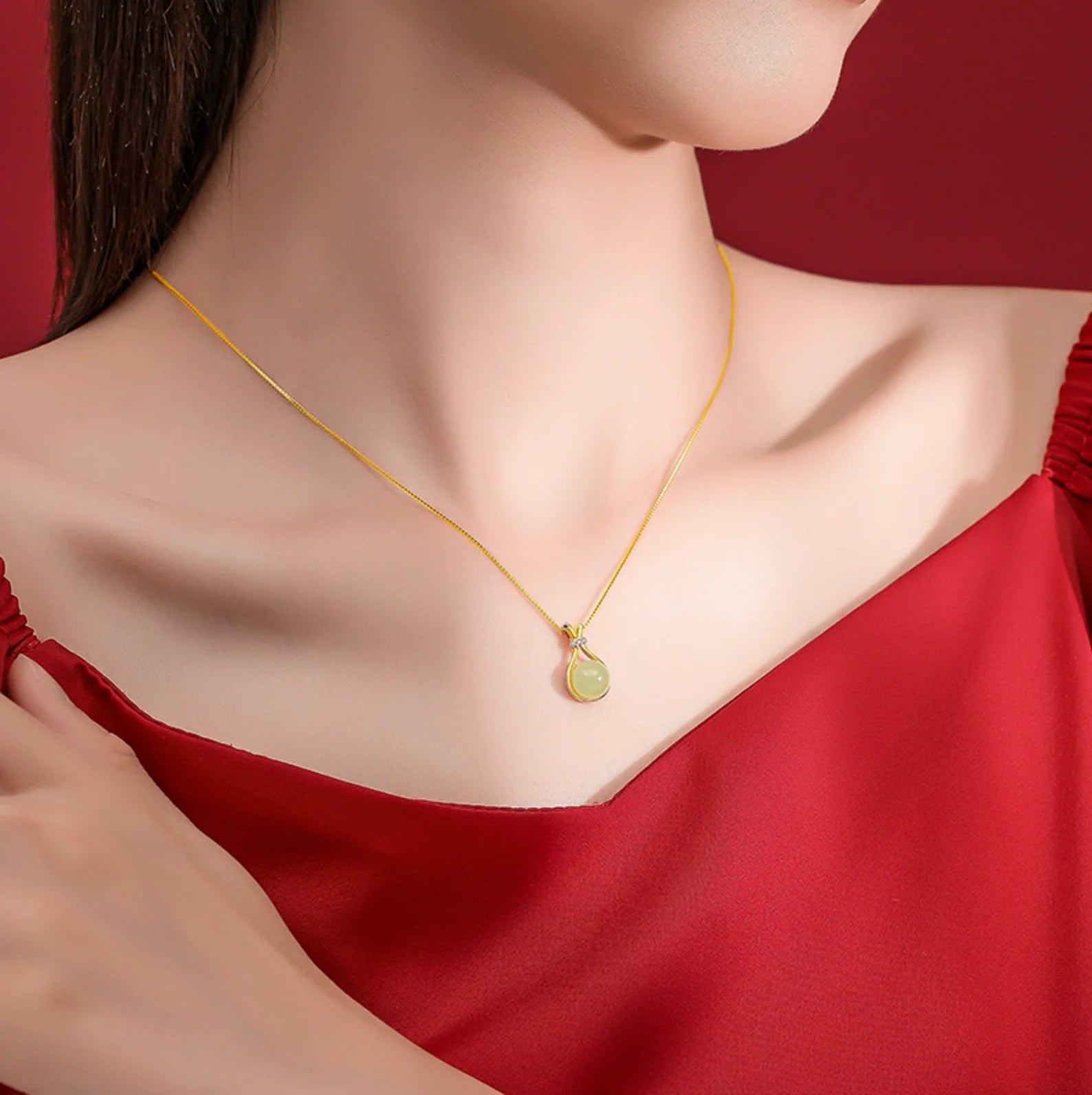 Sophia Jade Pendant Necklace