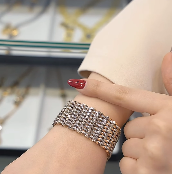 Cascading Elegance Bracelet (Length 2.5 inch)