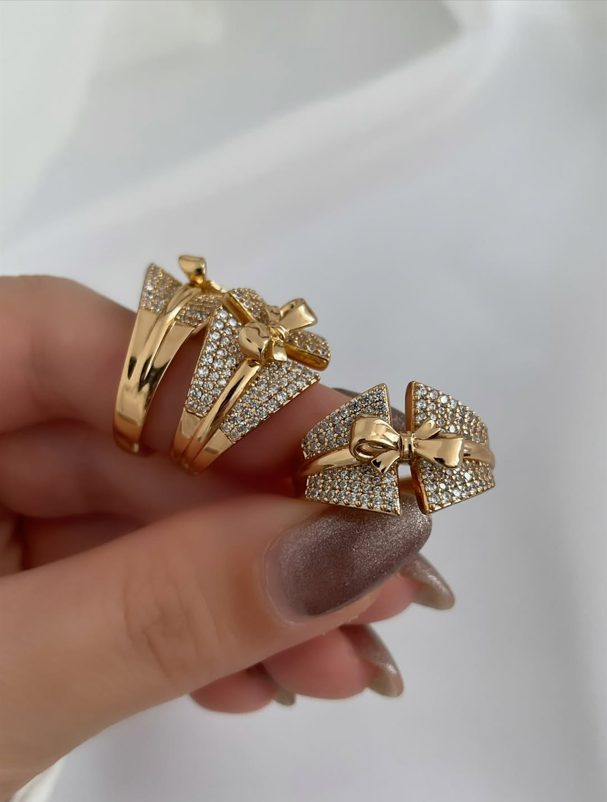 Pave Bow Ring (Size 7)