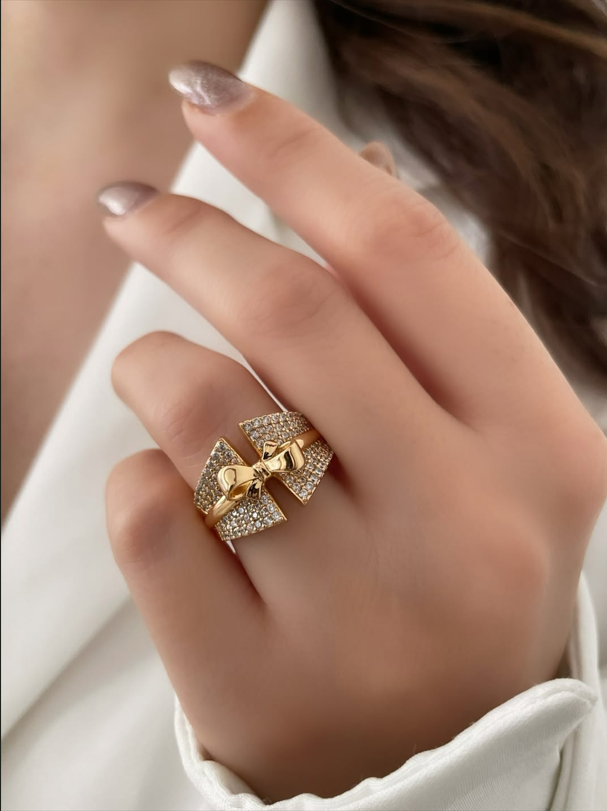Pave Bow Ring (Size 7)
