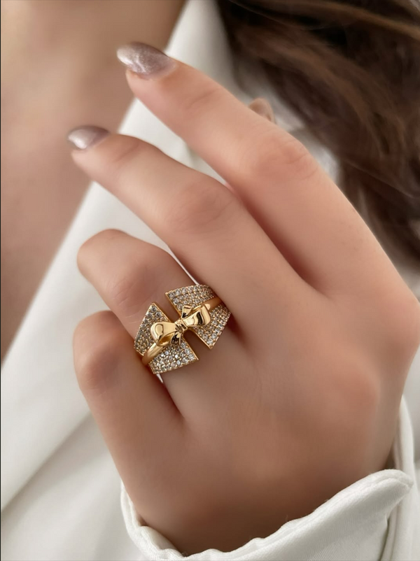 Pave Bow Ring (Size 7)