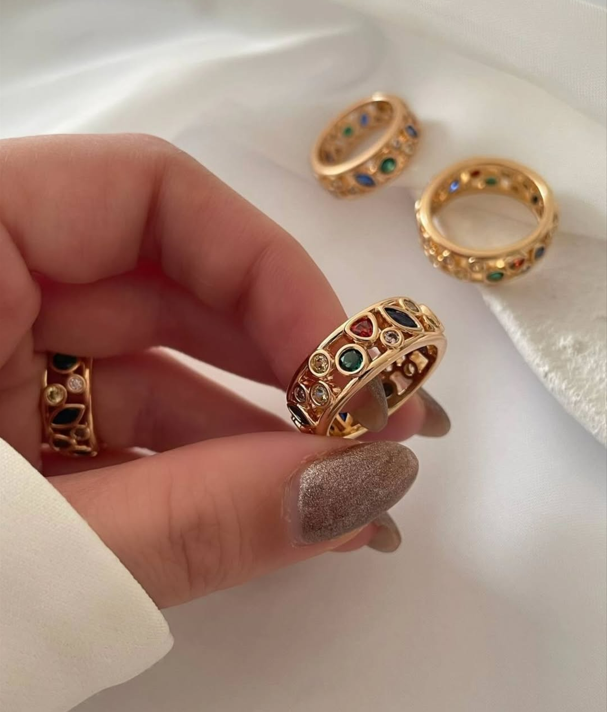 Naavi Glow Band Ring (Size 7)