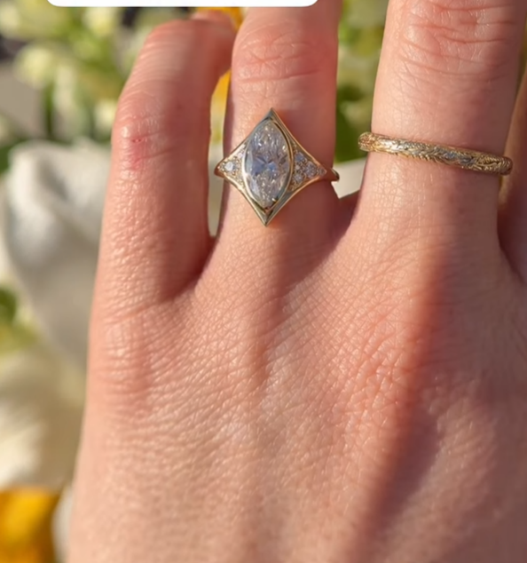 Aurora Marquise Ring (Size 7)