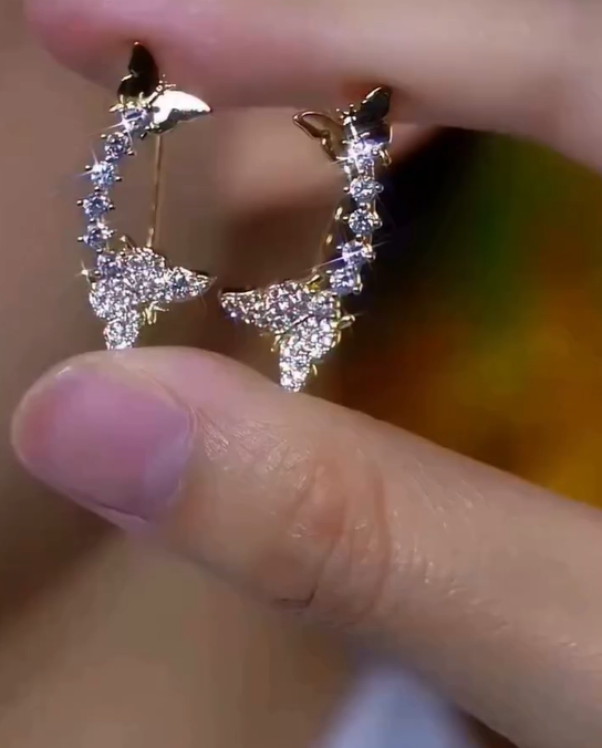 Aurora Flutter Ear Cuff