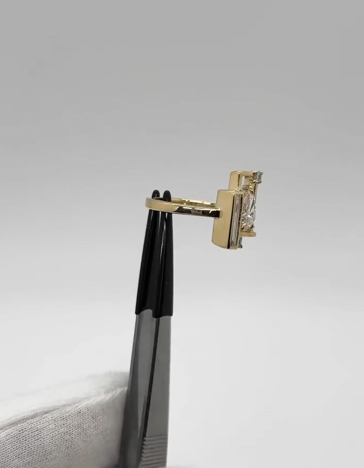 Split Prism Ring (Size 7)