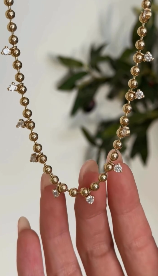 Glimmer Bead Necklace