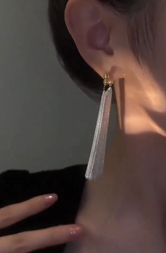 Noctelle Tassel Drops
