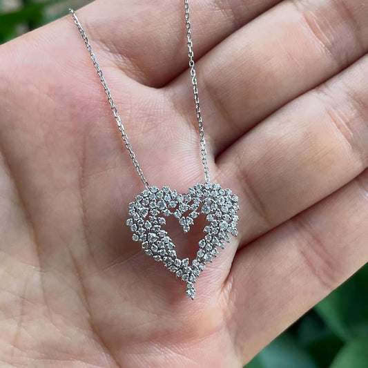 Noor Heart Pendent Necklace