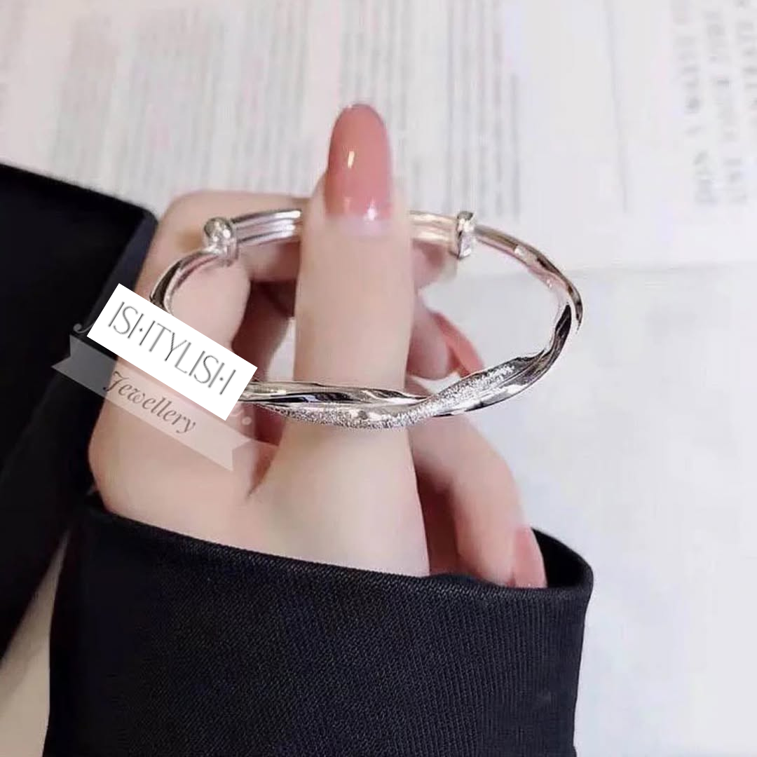 Aurora Twist Adjustable Bangle