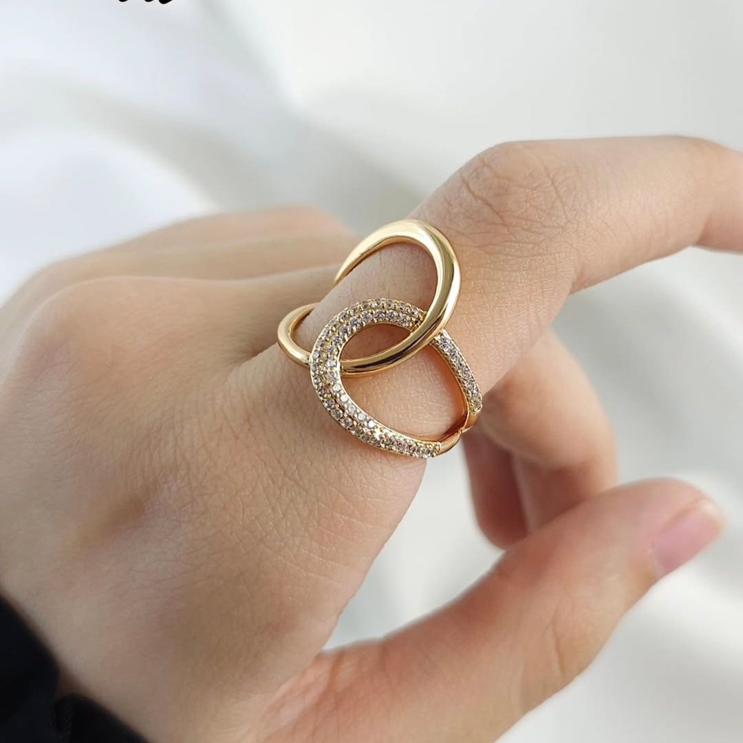 Interlocking Loop Rings Mira Interlocking loop ring – Ishtylish
