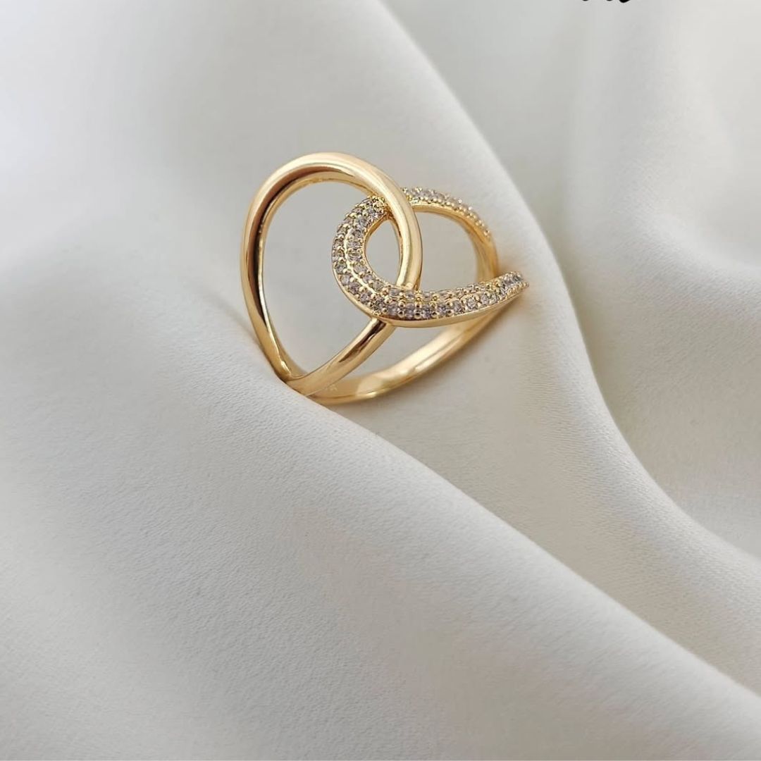Interlocking Loop Rings Mira Interlocking loop ring – Ishtylish