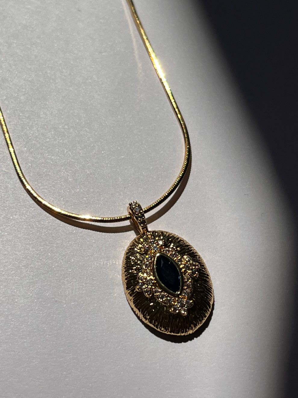 Zafira Noir Medallion Necklace