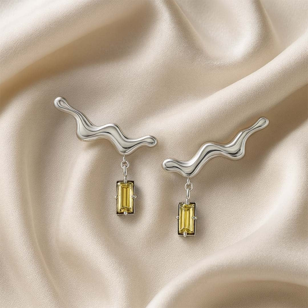 Ripple Effect Ear Crawler