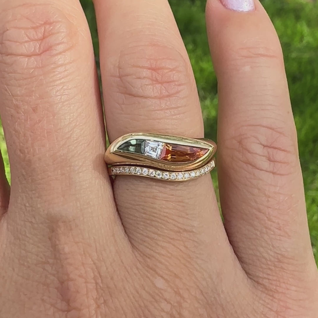 Chromatic Wave Ring