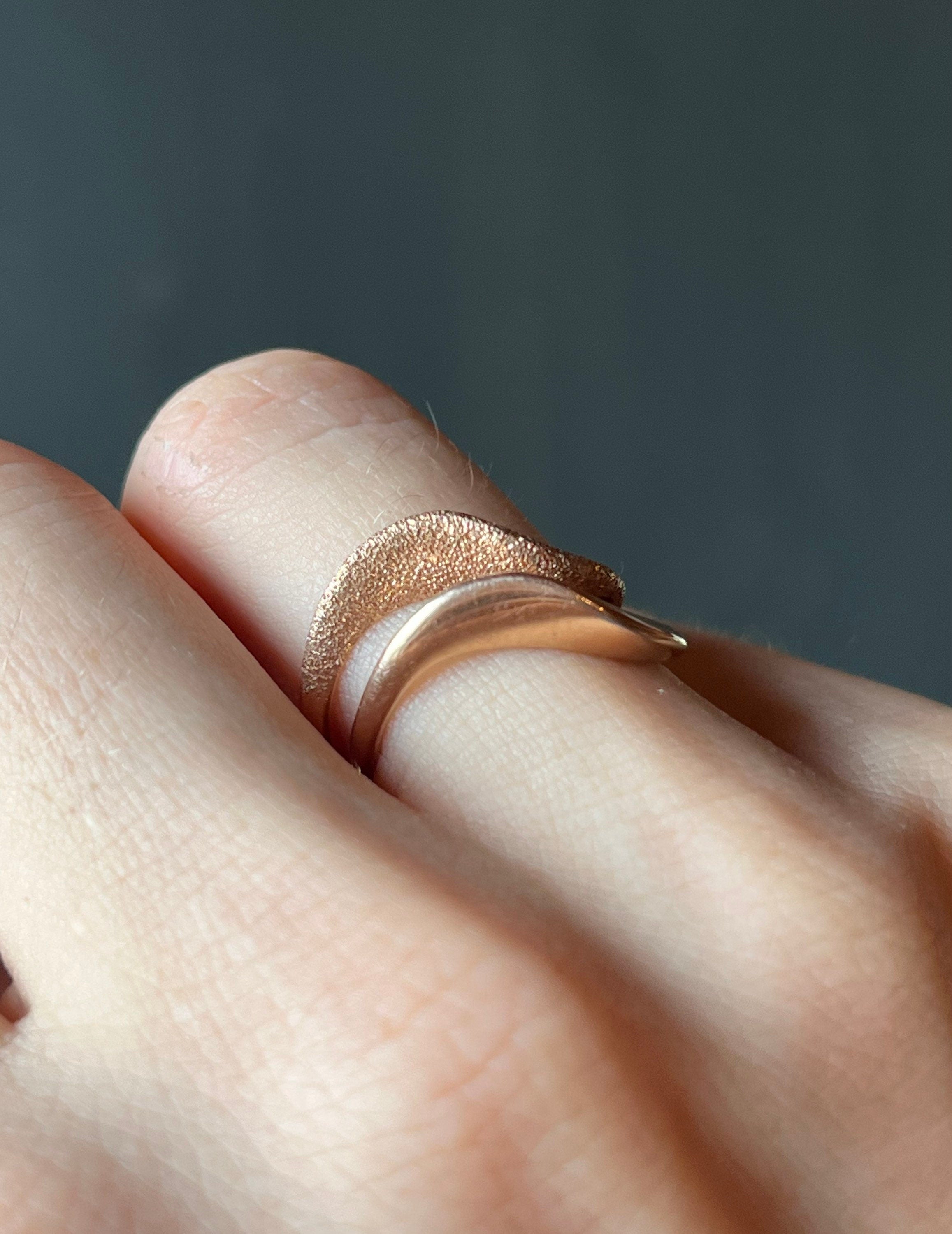 Rose Dune Wave Ring