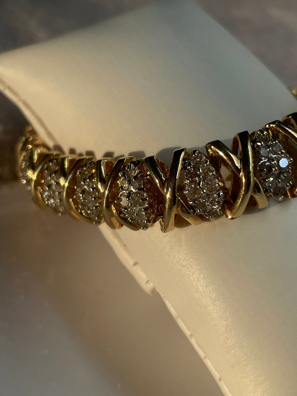 Virelia Crystal Embrace Bracelet