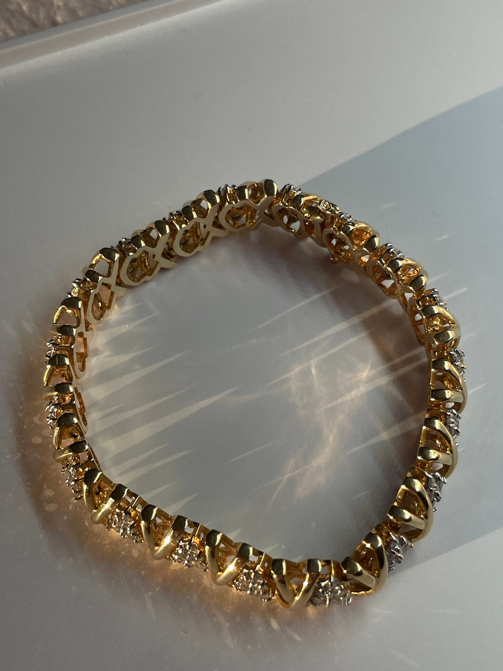 Virelia Crystal Embrace Bracelet