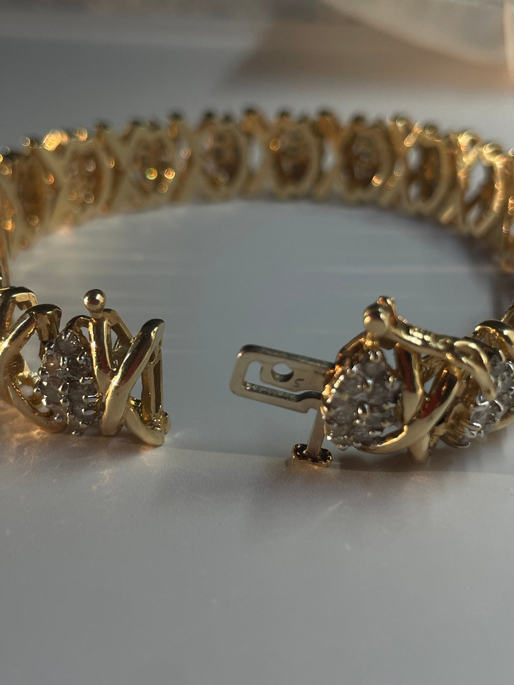 Virelia Crystal Embrace Bracelet