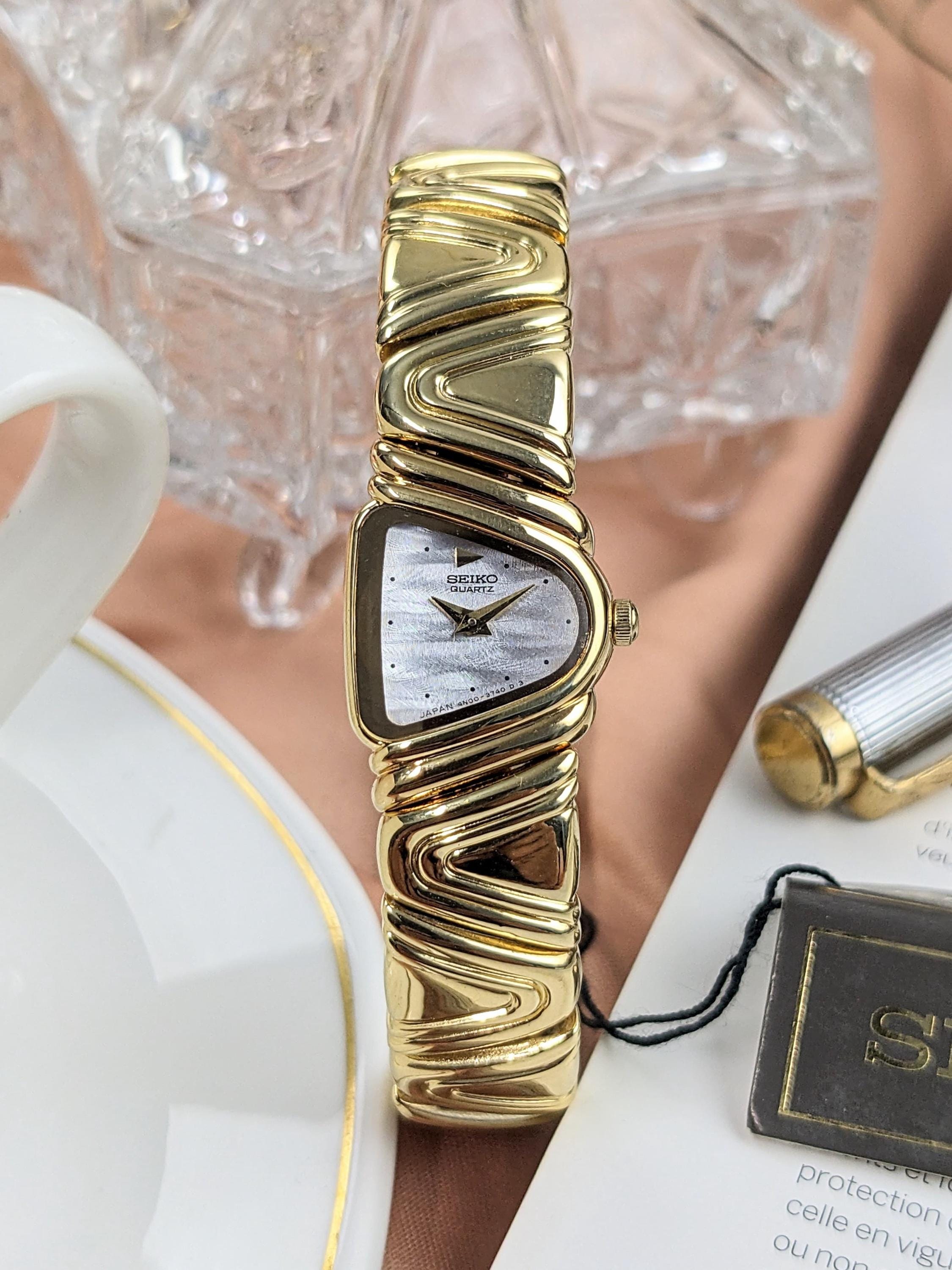 Elantra Heritage Watch