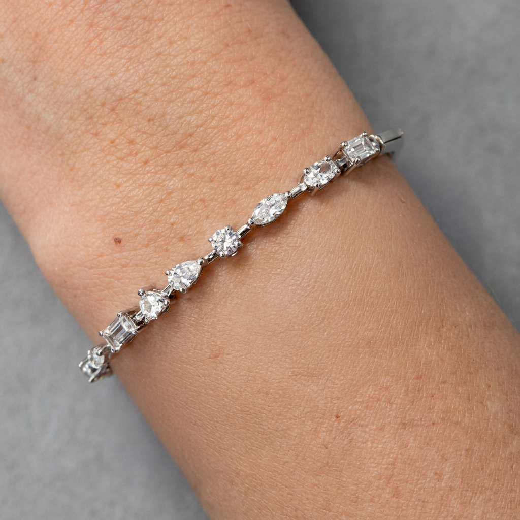 Kiara Line Zircon Bracelet (Three in One)