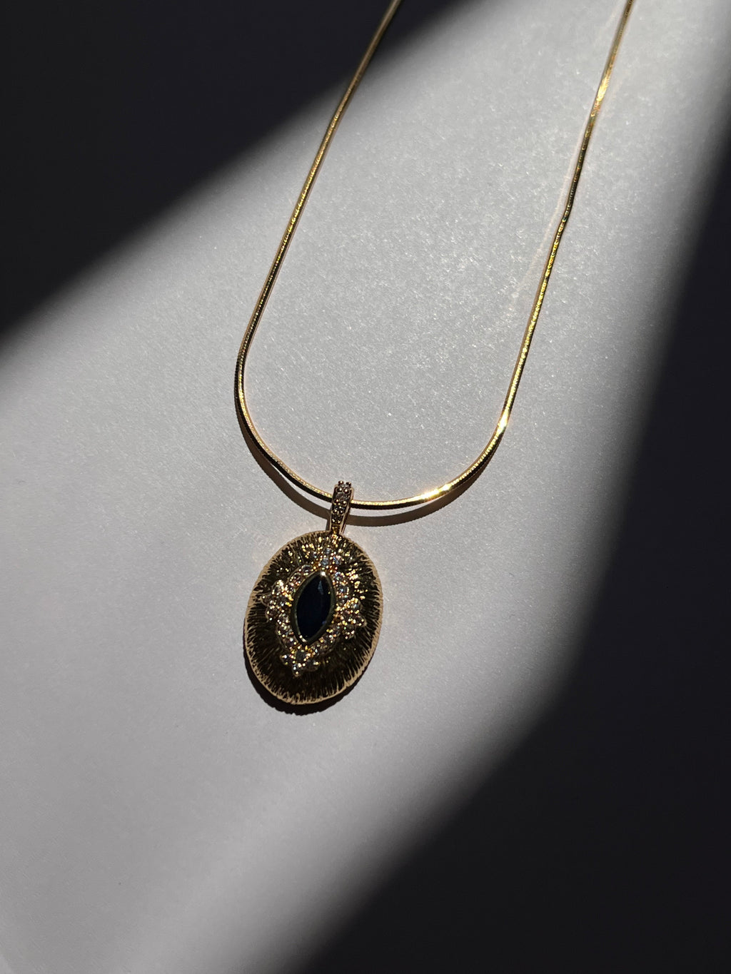Zafira Noir Medallion Necklace