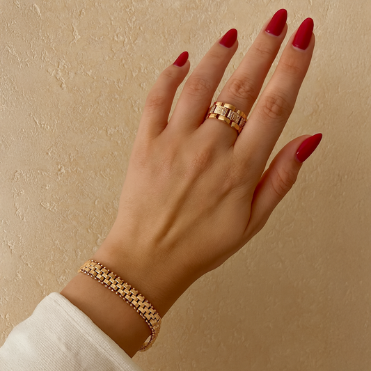 Selma Bold Grid Set of Bracelet, Ring and Earrings