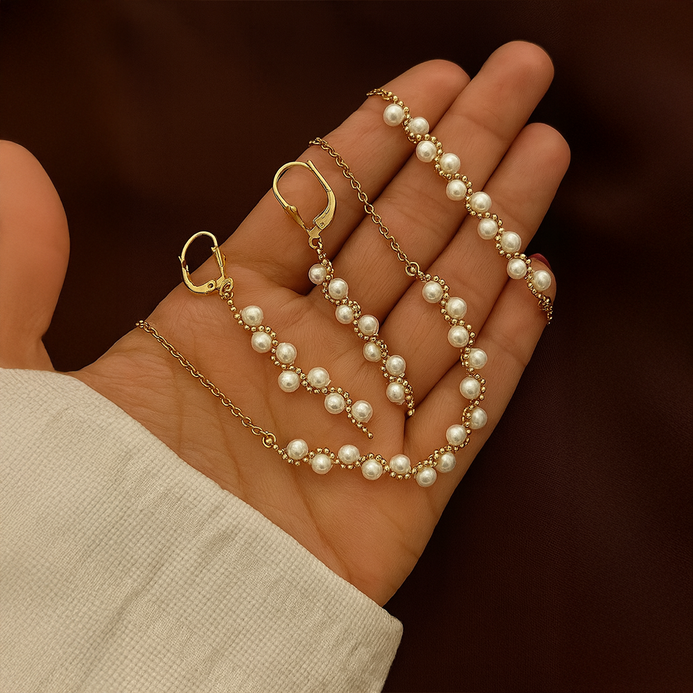 Ayra Pearl Whisper Jewelry Set