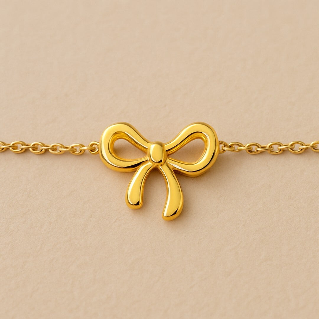 Emily's Delicate Bow Necklace