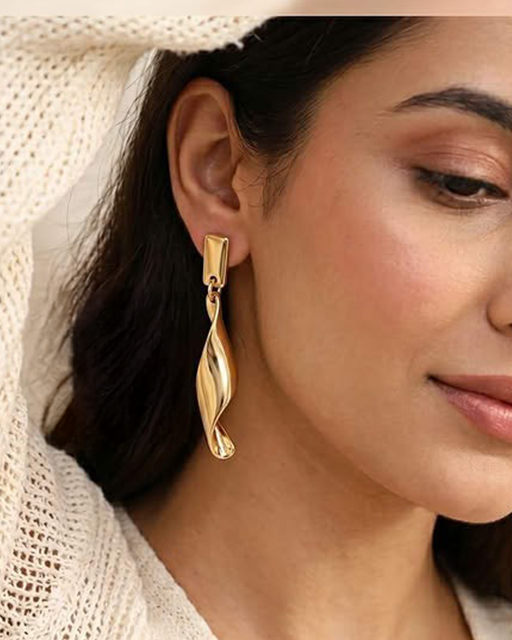 Velisse Twist Drop Earrings