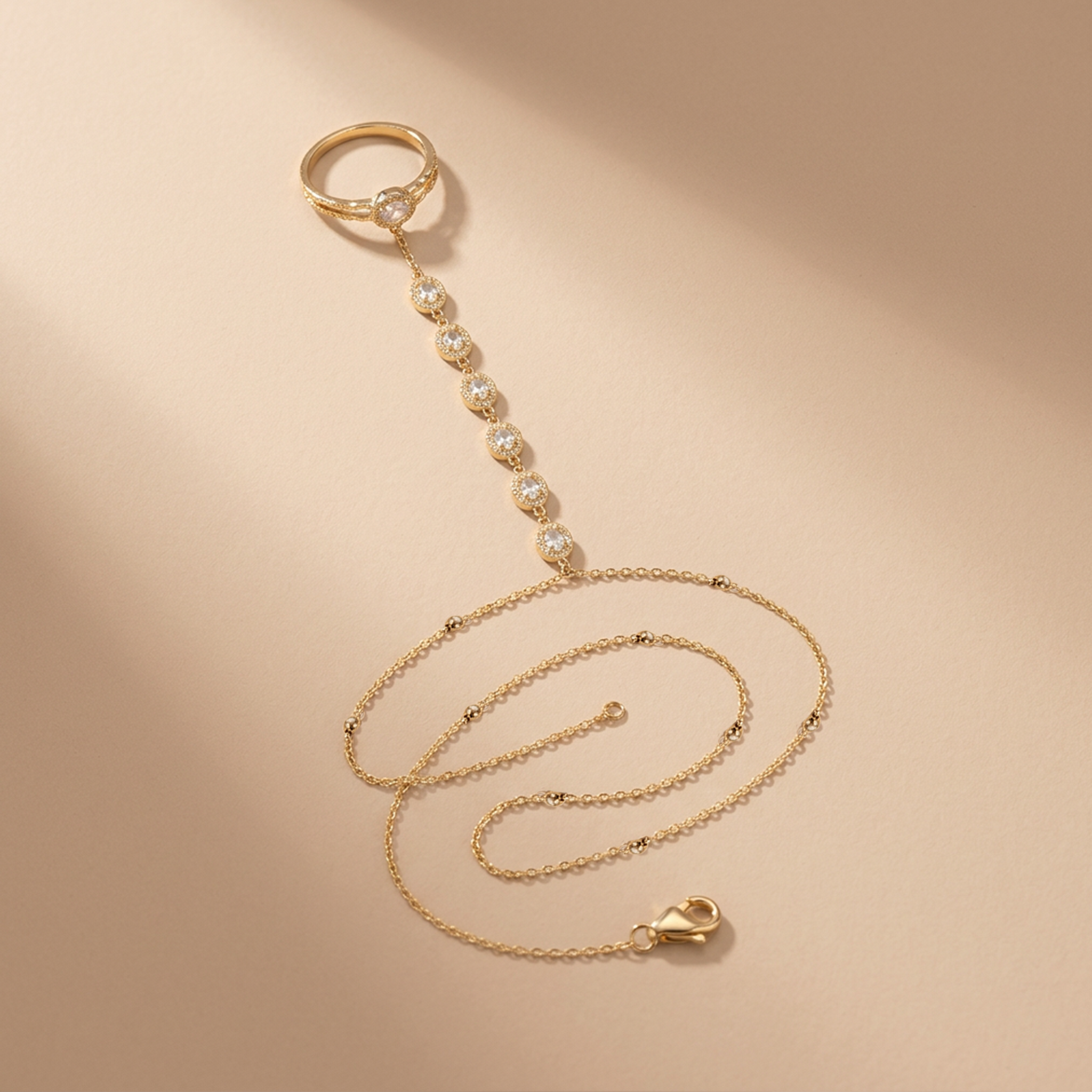 Zarael Radiance Hand Chain Set